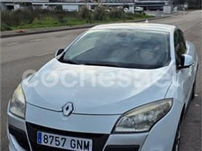 Käytetty Renault Mégane Dynamique 130 HP (95 kW) 2009 Valkoinen Sedan