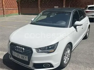 Usado Audi A1 Sportback Ambition 86 CV (63 kW) 2012 Blanco Utilitario