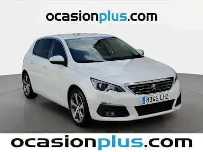 Usado Peugeot 308 Allure 131 CV (96 kW) 2020 Blanco Utilitario