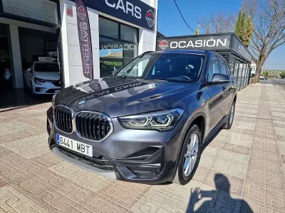 Usado BMW X1 150 CV (110 kW) 2022 Gris / plata SUV