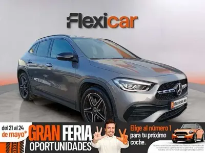 Usado Mercedes GLA200 163 CV (119 kW) 2020 Gris SUV