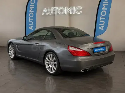 Usado Mercedes SL500 435 CV (319 kW) 2012 Gris / plata Descapotable