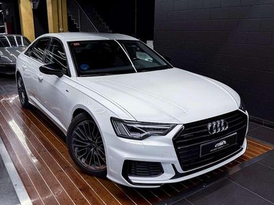 Begagnad Audi A6 Competition 367 HK (269 kW) 2022 Vit Sedan