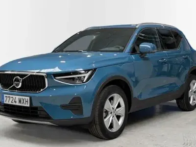 Usado Volvo XC40 Core 163 CV (119 kW) 2024 Azul SUV