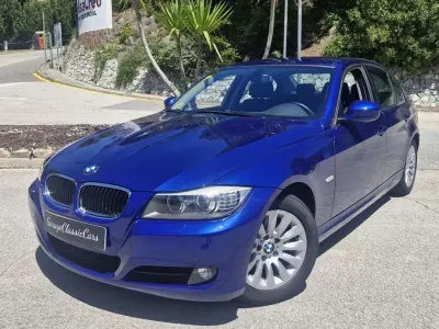 Usado BMW 320 177 CV (130 kW) 2009 Azul Berlina