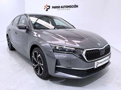 Usado Skoda Octavia Selection 150 CV (110 kW) 2025 Gris Utilitario