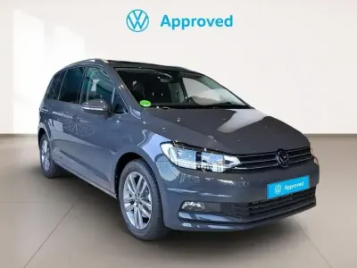 Usado VW Touran 150 CV (110 kW) 2025 Gris Monovolumen