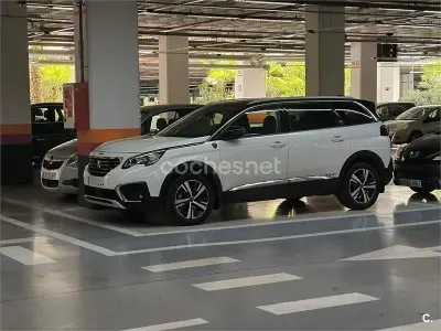 Käytetty Peugeot 5008 Allure 130 HP (95 kW) 2019 Valkoinen Katumaasturi