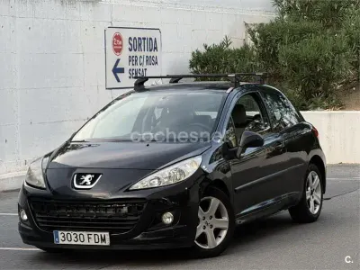 Usado Peugeot 207 Sport 90 CV (66 kW) 2007 Negro Berlina