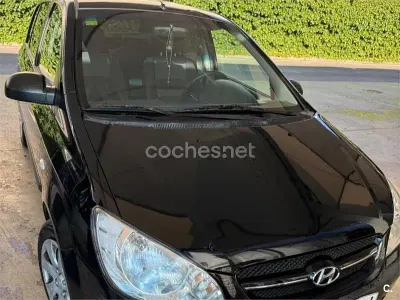 Usado Hyundai Getz 66 CV (48 kW) 2007 Negro Utilitario