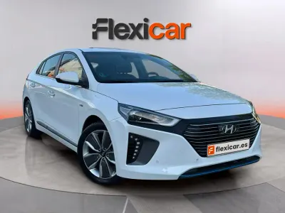 Usado Hyundai Ioniq Style 141 CV (103 kW) 2017 Blanco Utilitario