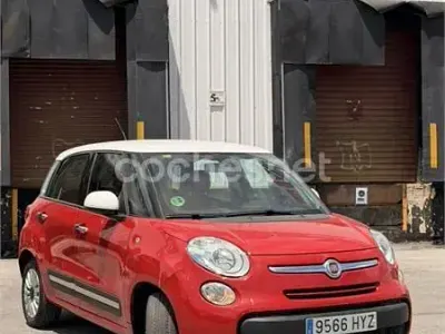 Usado Fiat 500L Lounge 95 CV (69 kW) 2014 Rojo Monovolumen