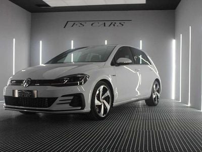 Usado VW Golf VII GTI 245 CV (180 kW) 2019 Blanco Utilitario
