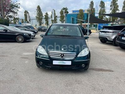 Mercedes A200