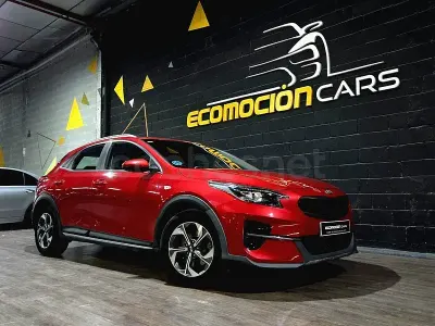 Usado Kia XCeed 120 CV (88 kW) 2020 Granate SUV