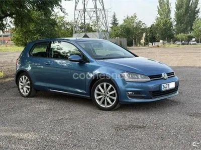 Usado VW Golf VII Sportline 140 CV (102 kW) 2013 Azul Berlina