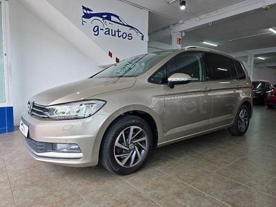 Usado VW Touran Sportline 150 CV (110 kW) 2017 Gris / plata Monovolumen