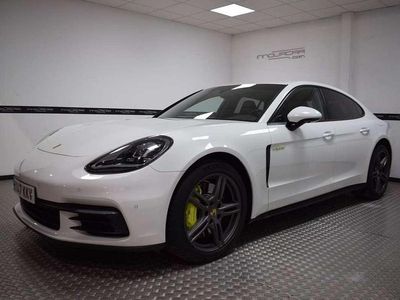 Blanco Usado 2018 Porsche Panamera 4 Executive Berlina | 54.900 € (Precio justo)