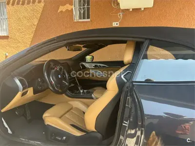 Usado BMW M8 Cabriolet Competition Edition 625 CV (459 kW) 2021 Gris / plata Descapotable