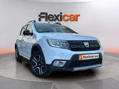 Usado Dacia Sandero Comfort 100 CV (73 kW) 2020 Blanco Berlina
