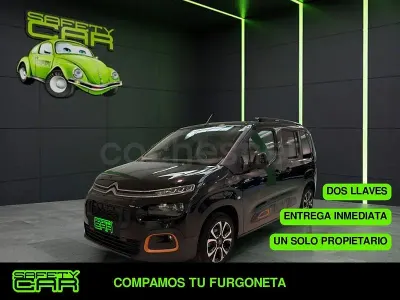 Usado Citroën Berlingo Shine 102 CV (75 kW) 2019 Negro Monovolumen