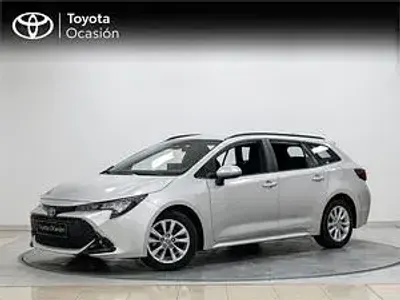 Usado Toyota Corolla Active 140 CV (102 kW) 2025 Plata Familiar