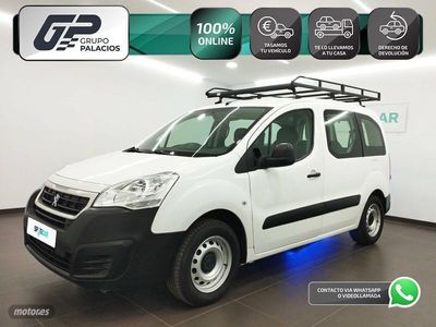 Blanco Usado 2017 Peugeot Partner Tepee Access Monovolumen | 19.900 €