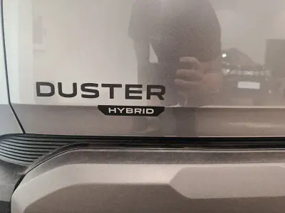 Usado Dacia Duster Extreme 91 CV (66 kW) 2026 Gris SUV