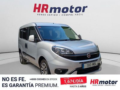 Usado Fiat Doblò Trekking 120 CV (88 kW) 2020 Gris Monovolumen