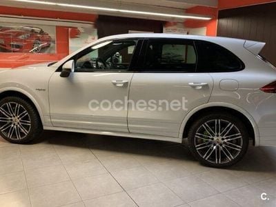 Porsche Cayenne S E-Hybrid