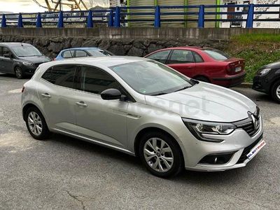 Usado Renault Mégane IV LIMITED 115 CV (84 kW) 2019 Gris / plata Berlina