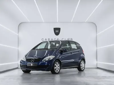 Usado Mercedes A160 Classic 95 CV (69 kW) 2011 Azul Monovolumen