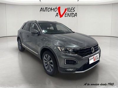Begagnad VW T-Roc Sportline 150 HK (110 kW) 2022 Grå SUV
