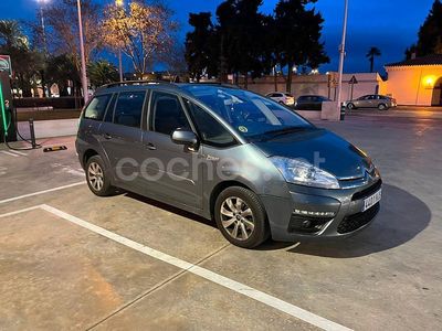 Usado Citroën Grand C4 Picasso Seduction 112 CV (82 kW) 2012 Gris / plata Monovolumen
