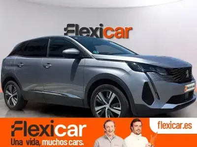 Usado Peugeot 3008 Active 130 CV (95 kW) 2021 Gris SUV