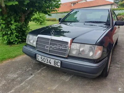 Usado Mercedes E320 220 CV (161 kW) 1991 Negro Coupe