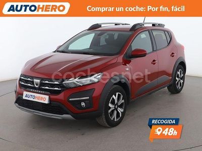 Rojo Usado 2022 Dacia Sandero Comfort Utilitario | 15.799 € (Un poco caro)