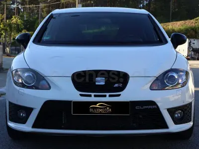 Usado Seat Leon CUPRA 265 CV (194 kW) 2011 Blanco Utilitario