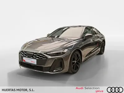 Usado Audi A5 Basis 204 CV (150 kW) 2025 Gris Berlina
