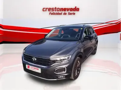 Usado VW T-Roc Sportline 150 CV (110 kW) 2021 Gris SUV