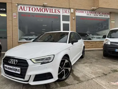 Usado Audi A3 Sportback S-Line 150 CV (110 kW) 2020 Blanco Utilitario