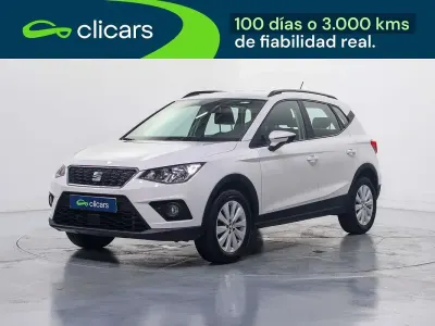 Usado Seat Arona Ecomotive 116 CV (85 kW) 2019 Blanco SUV