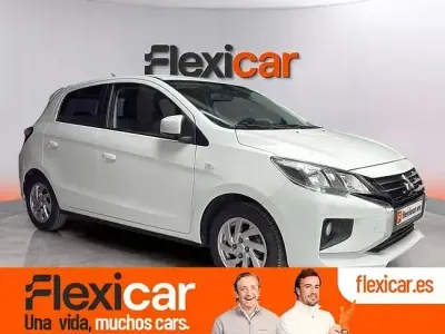 Używany Mitsubishi Space Star Motion 71 KM (52 kW) 2022 Biały Hatchback