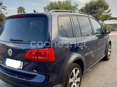 Usado VW Touran Advance 140 CV (102 kW) 2012 Azul Monovolumen