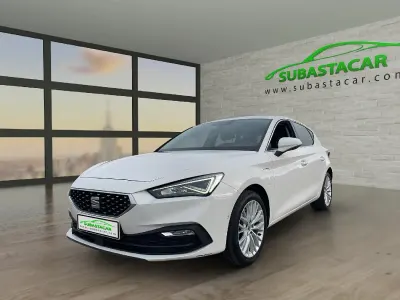 Usado Seat Leon XCELLENCE 204 CV (150 kW) 2021 Blanco