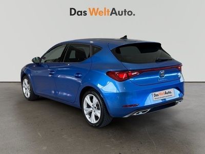 Usado Seat Leon FR 110 CV (80 kW) 2024 Azul