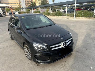 Mercedes B200