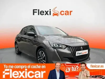 Usado Peugeot 208 Allure 100 CV (73 kW) 2023 Gris / plata Utilitario