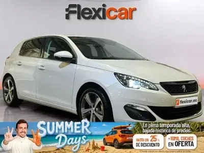 Usado Peugeot 308 GT-line 130 CV (95 kW) 2017 Blanco Berlina