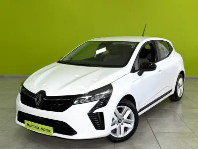 Nuevo Renault Clio Evolution 100 CV (73 kW) 2025 Blanco Utilitario